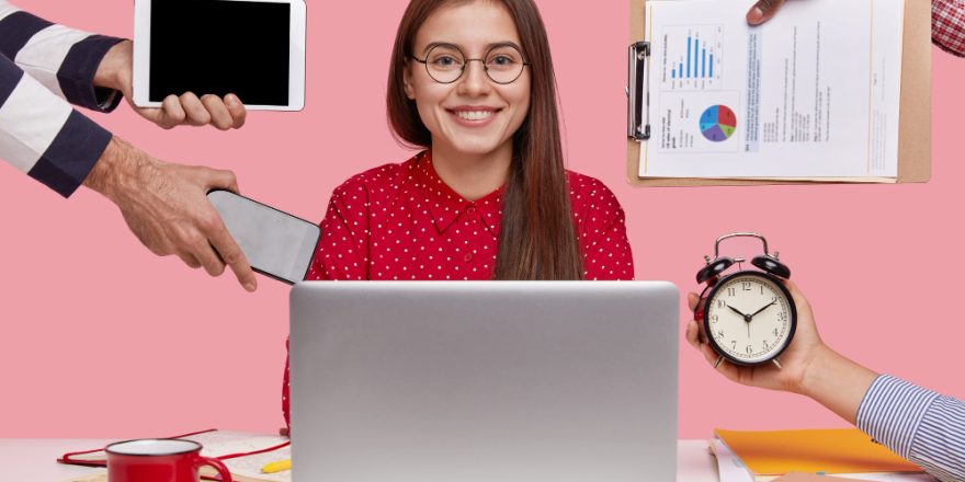 is-your-hr-software-a-time-suck-5-signs-you-need-a-smarter-system