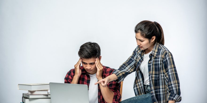 payroll-chaos-cloud-based-hr-can-save-your-sanity