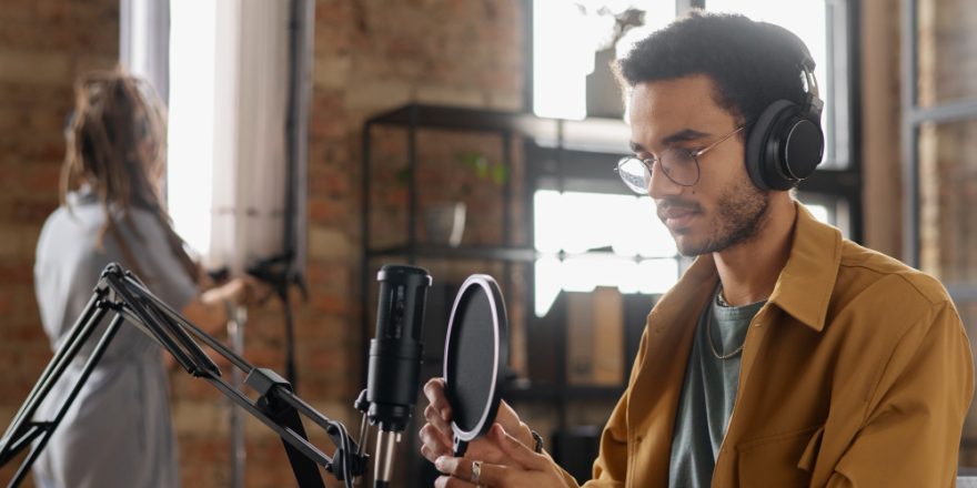 voice-search-optimization-speak-to-your-audience-and-get-found-faster